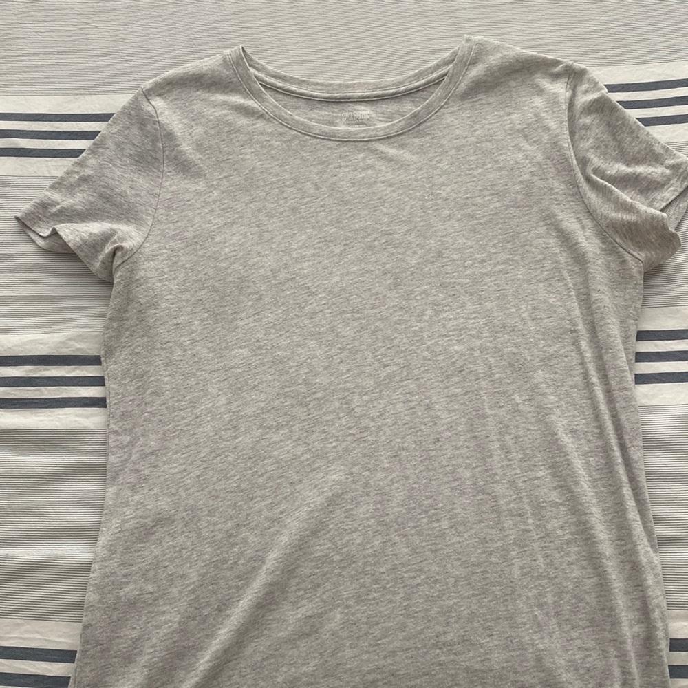 PINK Gray basic tshirt